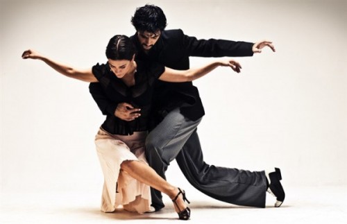 Dance - English Club TV On-the-Go