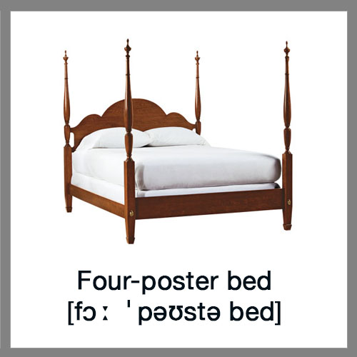 Four-poster-bed